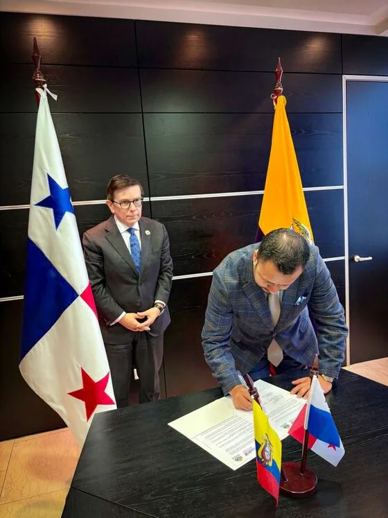 Ecuador y Panamá acuerdan mantener tránsito de musáceas con controles fitosanitarios