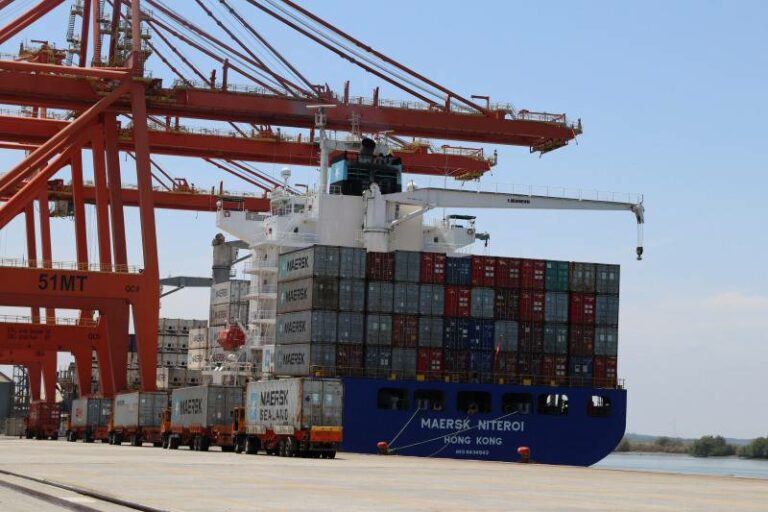 China actualiza su Código Marítimo y define reglas para el transporte de carga y reclamaciones