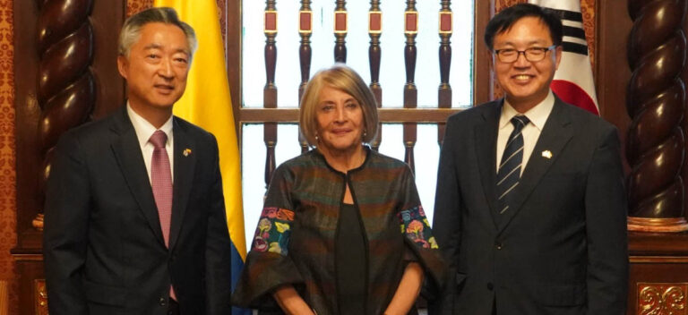 Internacional: Colombia y Corea anuncian cooperación bilateral para reforzar implementación de reforma rural integral