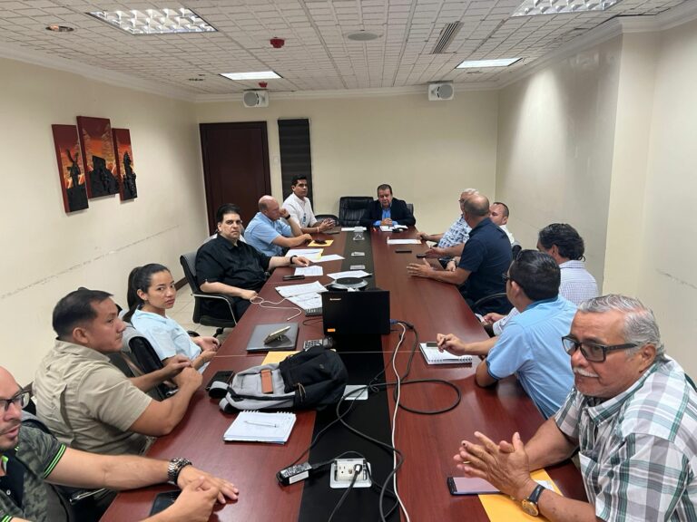 Maiceros reunidos con ministro calcularon precio referencial en 22 dólares