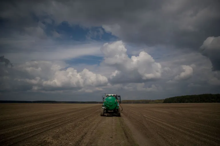 Internacional: La UE estudia una concesión a un banco ruso para salvar el acuerdo del grano