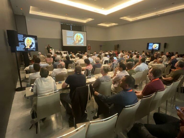 Internacional: El XIII Simposio Internacional del Mango convierte a Málaga en capital mundial del mango