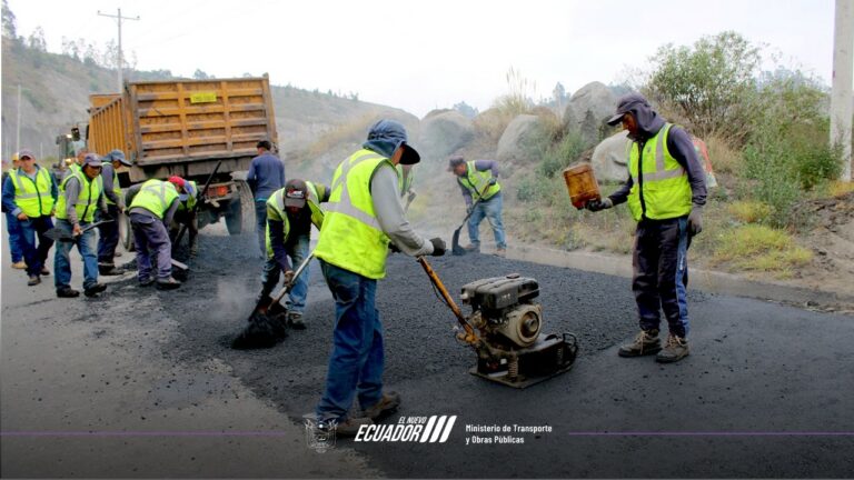 Ambato se Prepara para un Futuro más Seguro en sus Carreteras