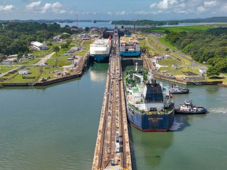 INTERNACIONAL:  El Canal de Panamá reintroduce los cupos diarios de tránsito