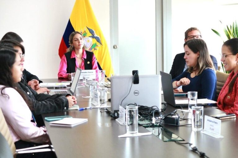 Ecuador, Chile y Alemania se unen para impulsar agronegocios sostenibles