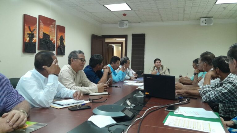 Productores e Industriales acuerdan  hoy  nuevo precio del maíz en Consejo Consultivo