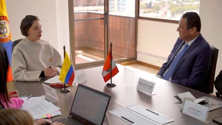 Ministros de Agricultura de Perú y Colombia se reúnen para afianzar flujo comercial  agropecuario entre ambos países