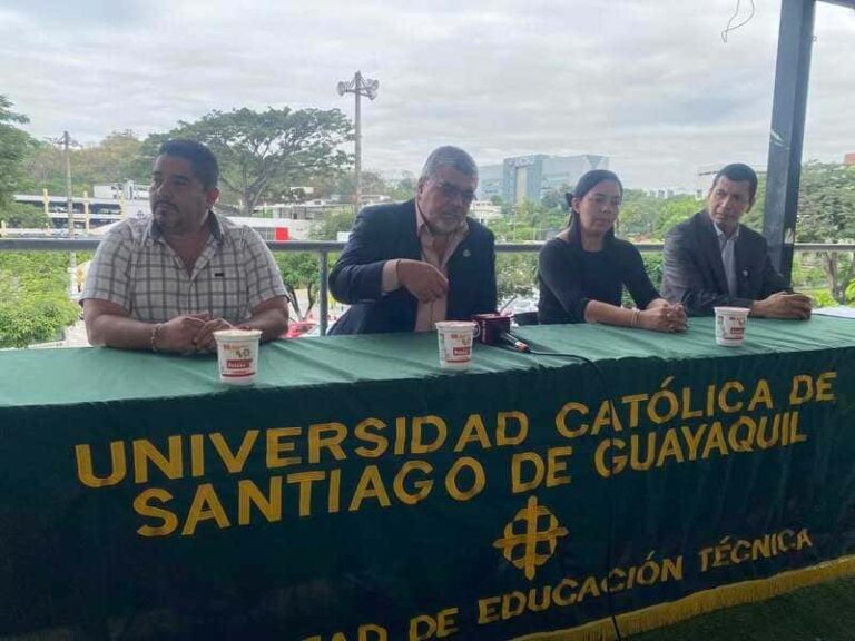 ECUADOR: Del campo a la mesa: feria de huecas