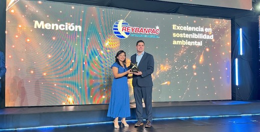 ECUADOR: Reybanpac recibe el PremioeXpor 2025 a la Excelencia en Sostenibilidad Ambiental