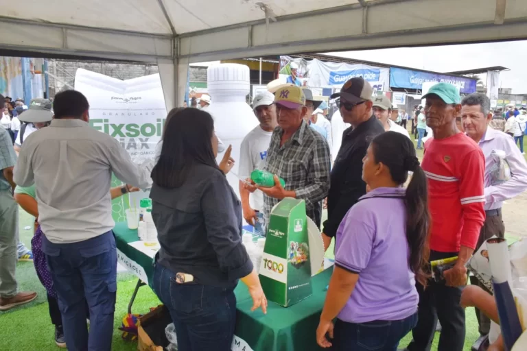 ECUADOR: Prefectura del Guayas inicia carnetización de productores rurales